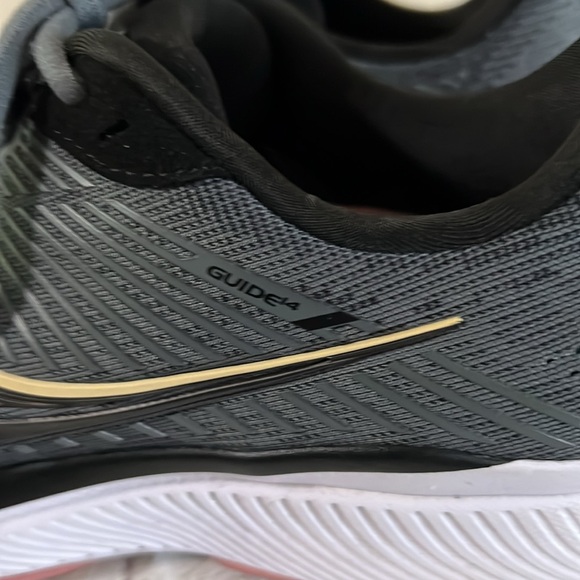 Saucony Guide 14 Women's Running Charcoal - Picture 9 of 9